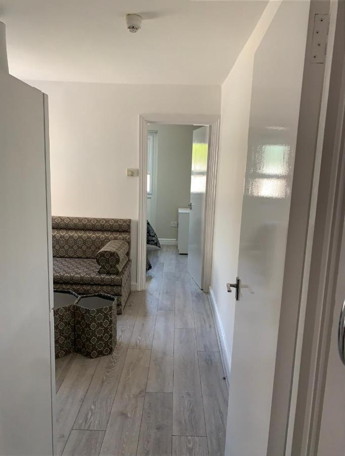 Beautiful Hoe Street First Floor One Bedroom Apartment B Walthamstow London Exterior foto