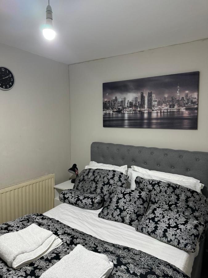 Beautiful Hoe Street First Floor One Bedroom Apartment B Walthamstow London Exterior foto